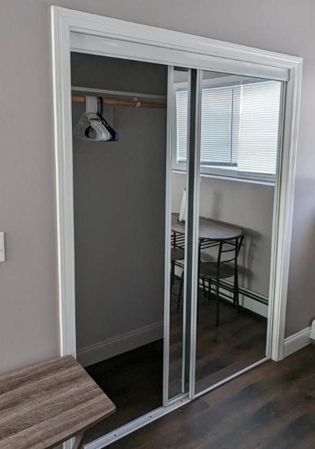 Private Room And Bathroom 普罗维登斯 外观 照片