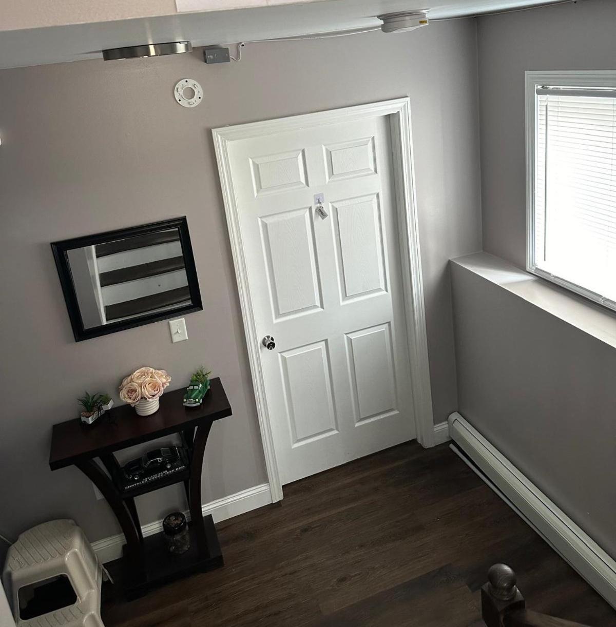 Private Room And Bathroom 普罗维登斯 外观 照片
